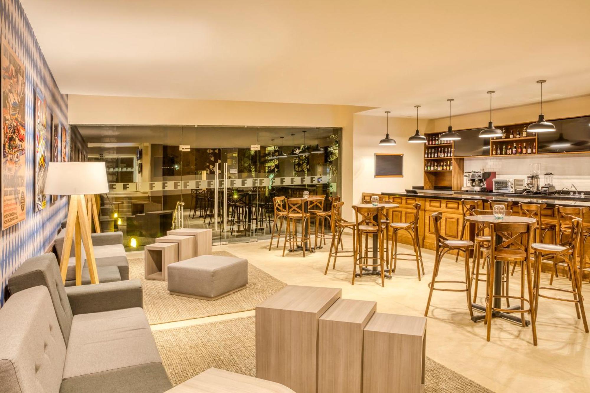 Fiesta Inn Express San Luis Potosi Oriente Exterior photo