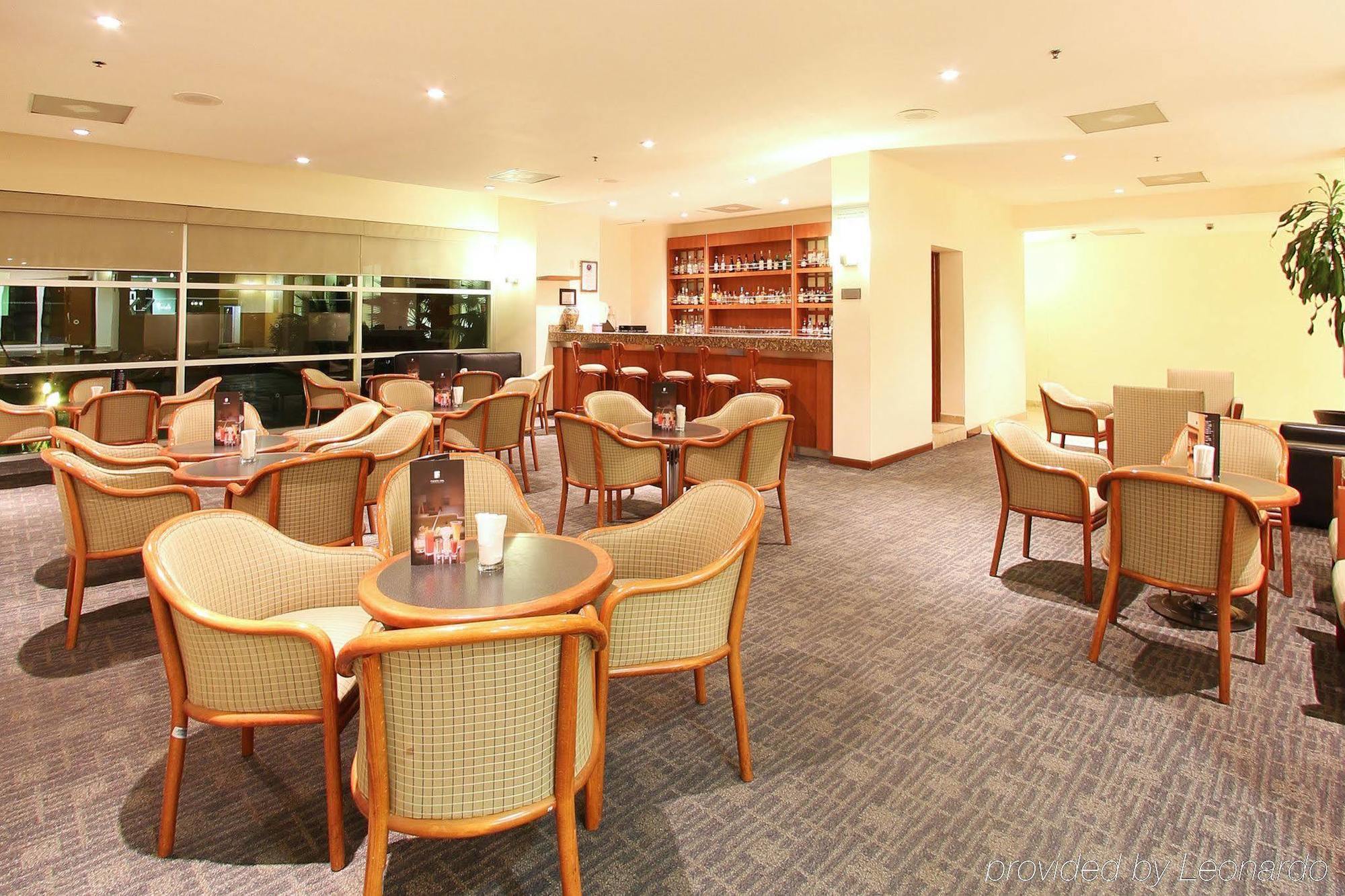 Fiesta Inn Express San Luis Potosi Oriente Exterior photo